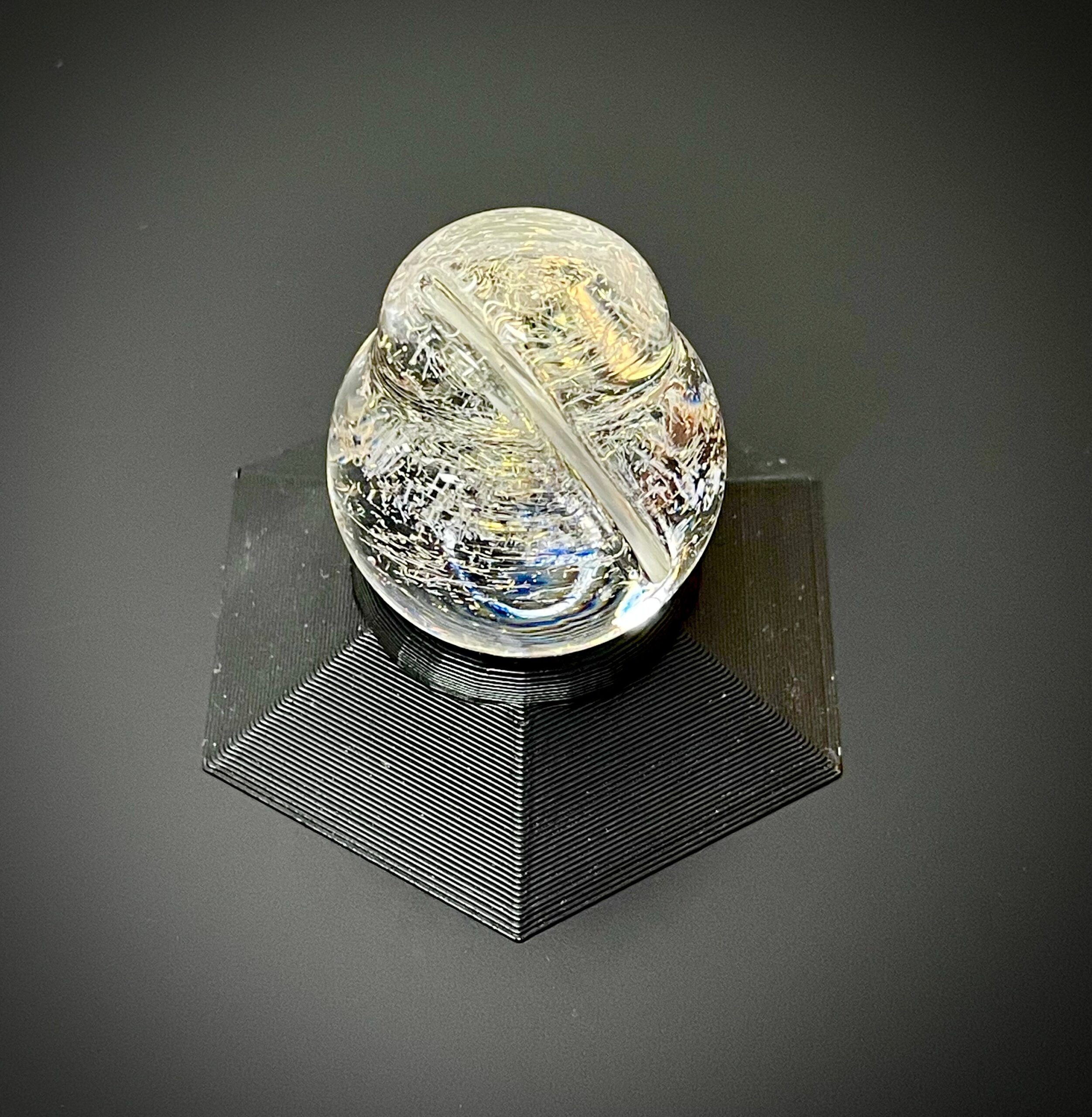 Applecrisp Glass